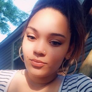 Meet your Posher, Tonya